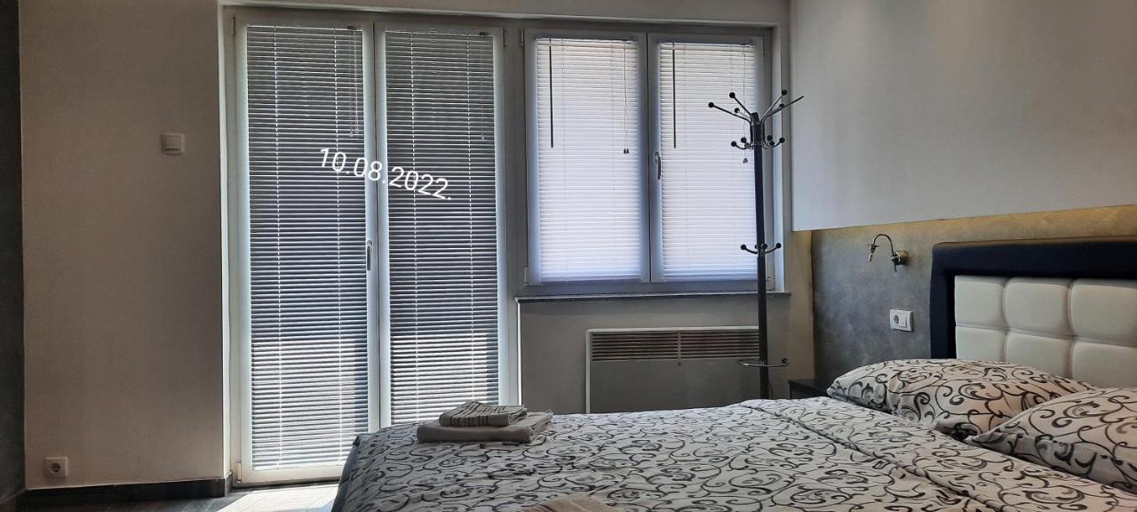 De Lux Apartment Maki Banja Luka Exterior photo
